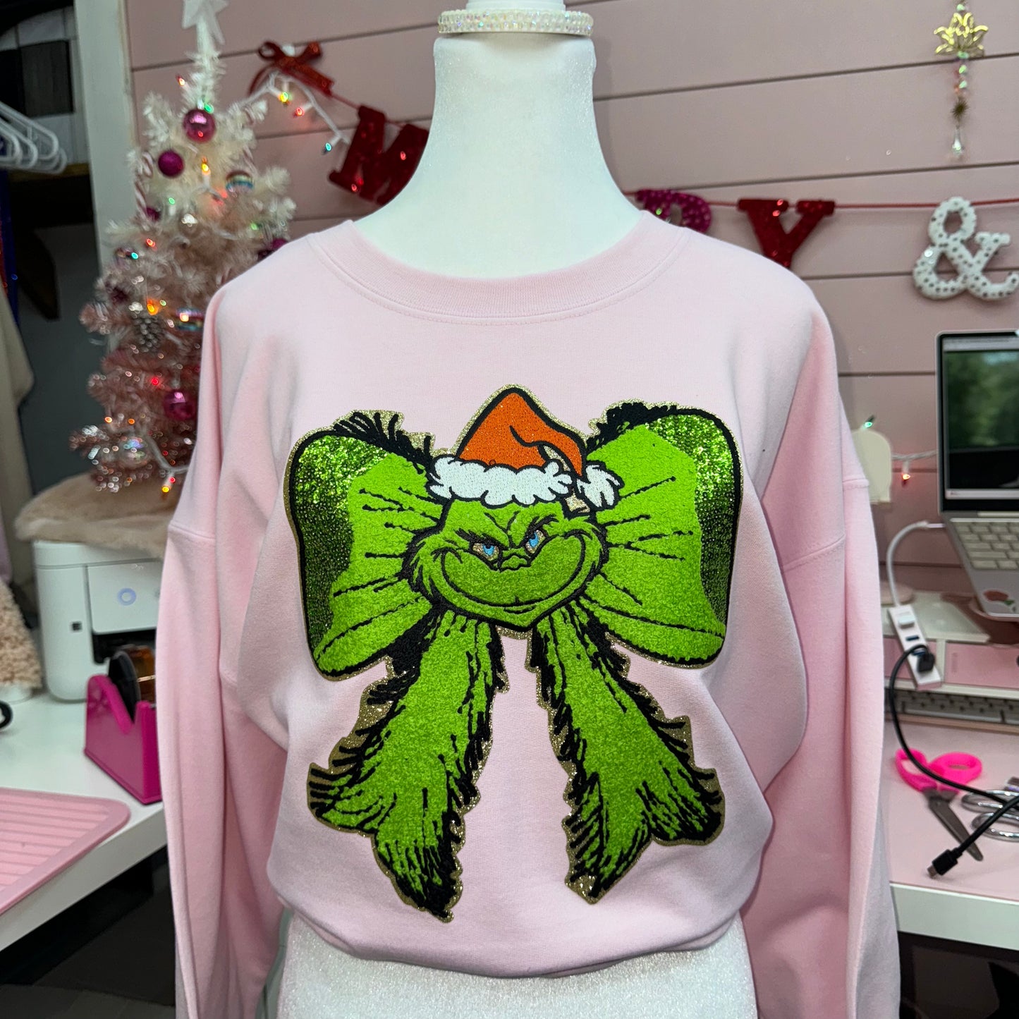 Coquette Grinch